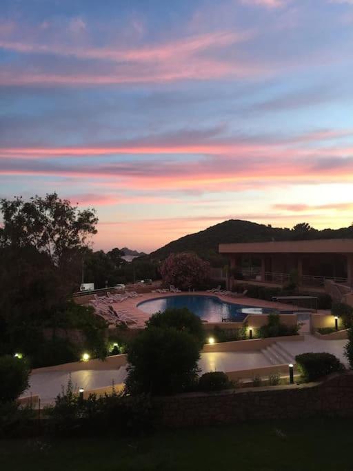 F2 Vue Mer Dans Residence Avec Piscine Ajaccio (Corsica) Exterior foto